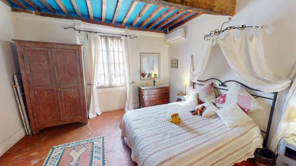 FLAYOSC CENTRE VILLAGE MAISON DU XVIIe, TERRASSE TROPEZIENNE