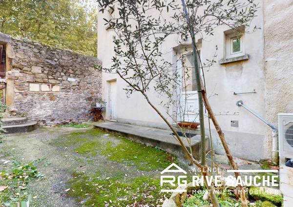 Saint-Vallier (26240) Maison de ville