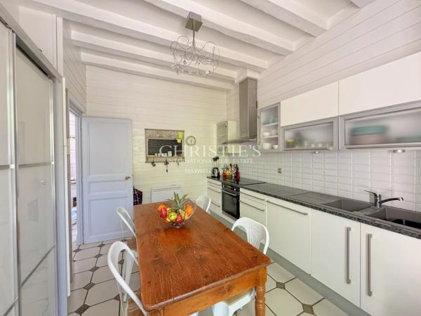 Villa familiale avec piscine, à deux pas de Royan et des plages