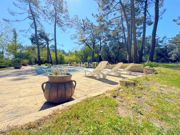 Villa familiale avec piscine, à deux pas de Royan et des plages