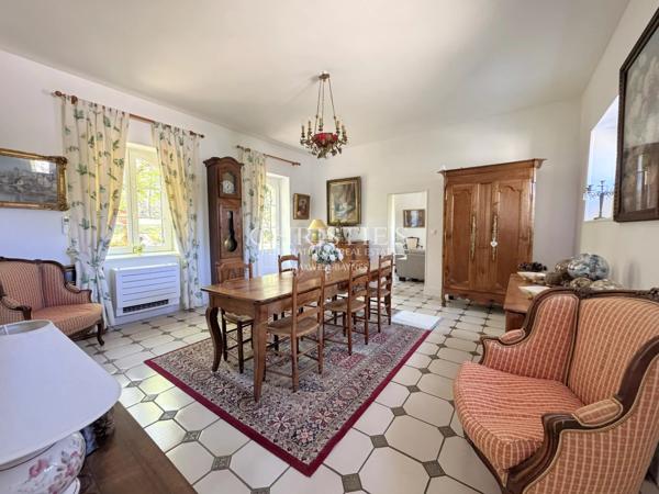 Villa familiale avec piscine, à deux pas de Royan et des plages
