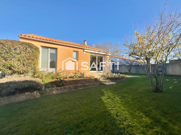 Maison avec préau de 100m2, 4 chambres sur un terrain de 570m2