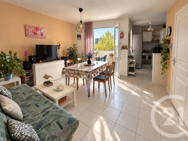 Appartement T2 à vendre  2 pièces - 47,75 m 2   BRUGES  - 33
