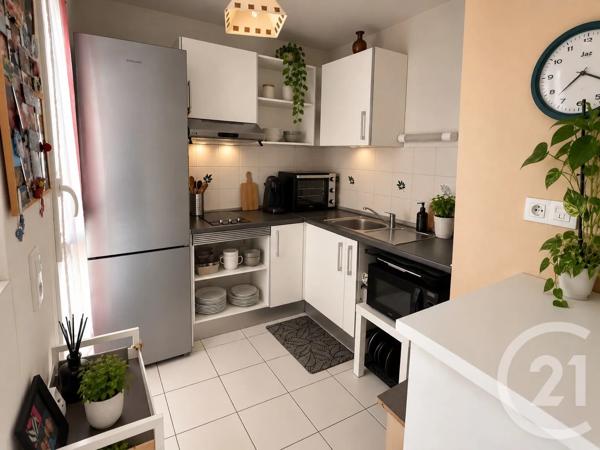 Appartement T2 à vendre  2 pièces - 47,75 m 2   BRUGES  - 33