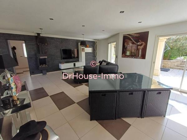 Maison à vendre 5 pièces de 159 m²