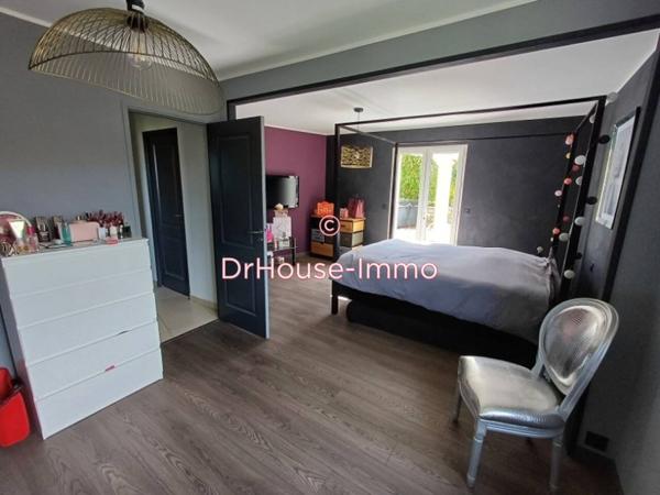 Maison à vendre 5 pièces de 159 m²