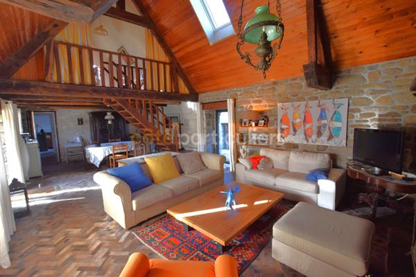 Vente Maison155 m² - 8 Pièces - PLOUNEOUR BRIGNOGAN PLAGES (29890)