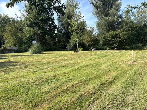 A Vendre - Terrain de loisirs de 3601 m² -  Beaumerie Saint Martin