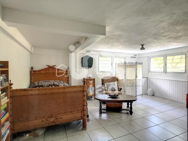 Maison traditionnelle de 191 m²