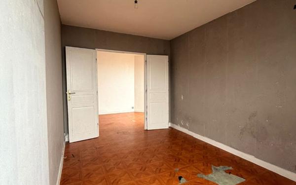 Appartement à vendre    3 pièces • 56,56 m2 Grigny