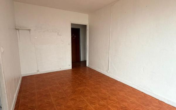 Appartement à vendre    3 pièces • 56,56 m2 Grigny