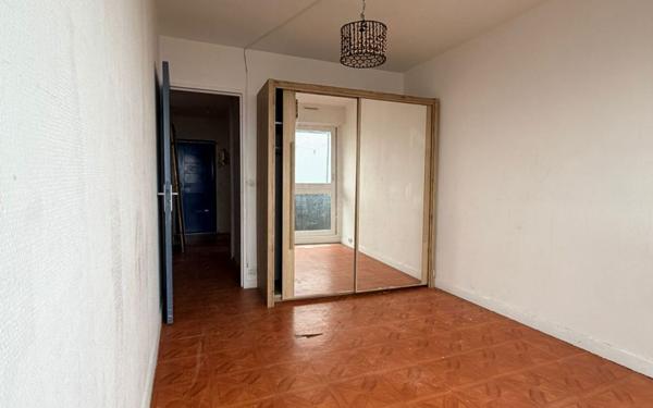 Appartement à vendre    3 pièces • 56,56 m2 Grigny