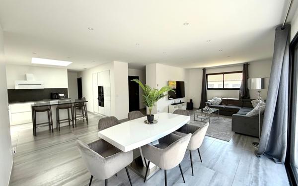 Maison à vendre    4 pièces •  Perpignan