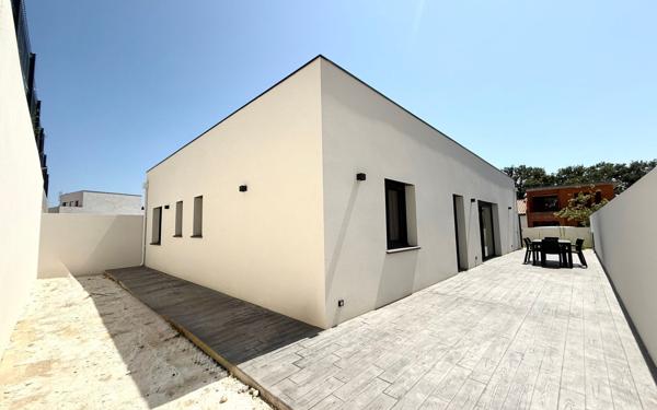 Maison à vendre    4 pièces •  Perpignan