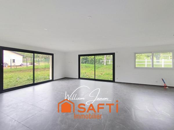 Belle maison récente de plain pied, idéale famille