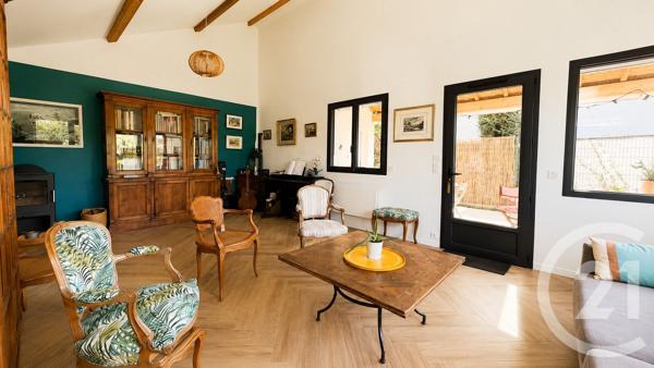 Maison à vendre  6 pièces - 144,98 m 2   EYSINES  - 33