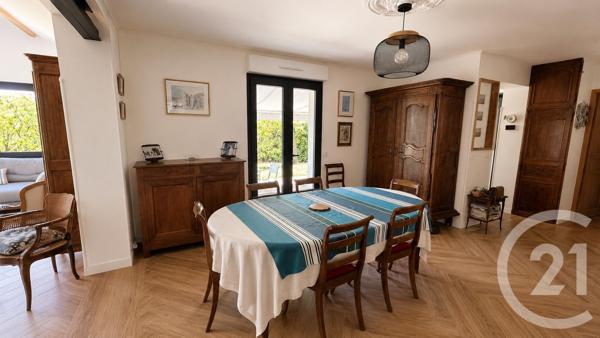 Maison à vendre  6 pièces - 144,98 m 2   EYSINES  - 33