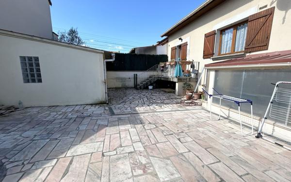 Maison à vendre    7 pièces •  Quincy-sous-Sénart