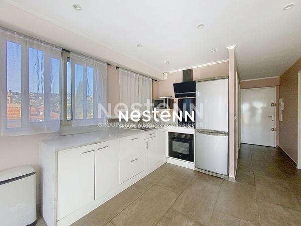 Golfe-Juan - 2P - 41 m² - Terrasse d'angle 16m2 - Piscine - Vue mer