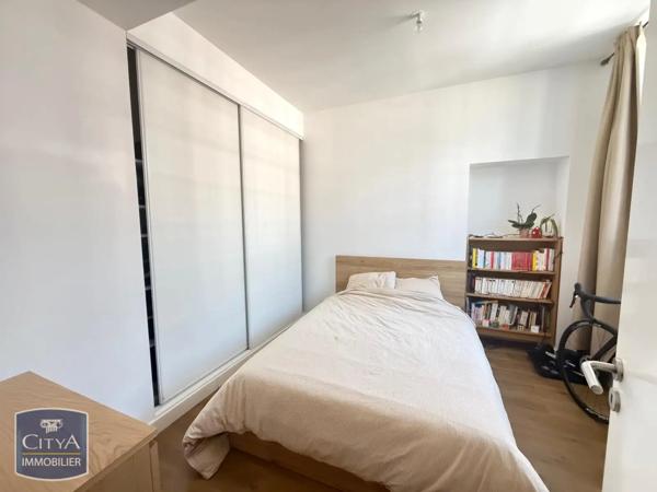 Appartement à louer 2 pièces 46.9m² Arras (62000)
