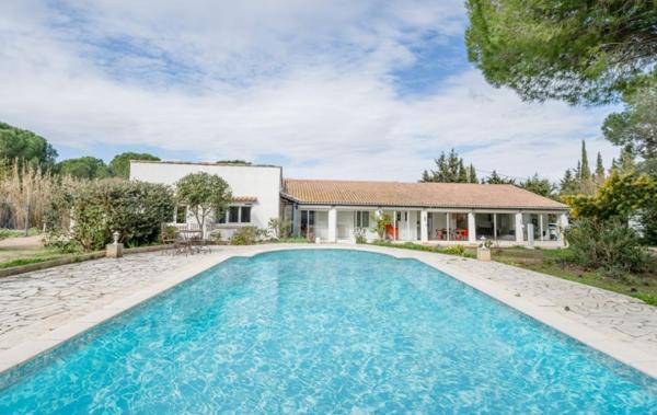 Vente Maison Villa de plain-pied rénovée Bessan