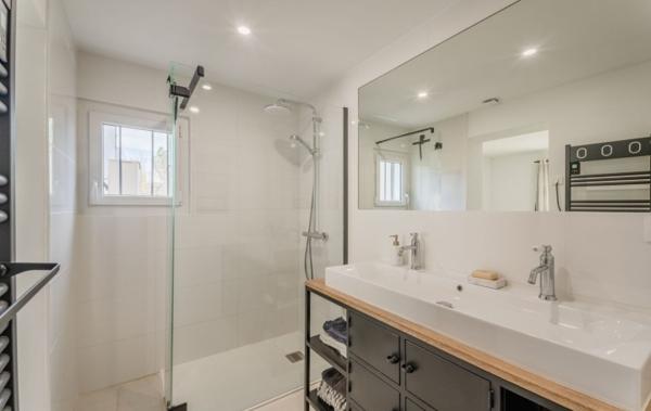 Vente Maison Villa de plain-pied rénovée Bessan