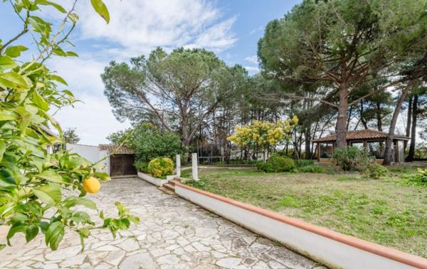 Vente Maison Villa de plain-pied rénovée Bessan
