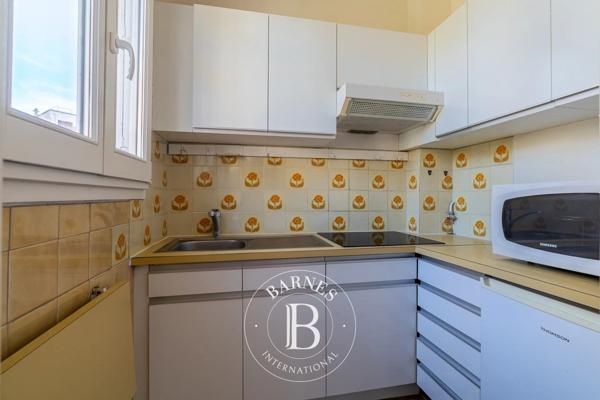 Neuilly-sur-Seine, Appartement  25 m² à vendre
