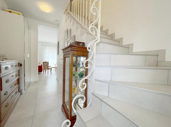 Saclay (91400) MAISON au VAL -QUARTIER CALME -PROCHE FORET - maison 140m2 utiles avec du POTENTIEL - DPE B - ETAT IMPECCABLE