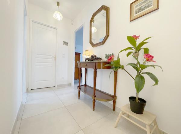 Saclay (91400) MAISON au VAL -QUARTIER CALME -PROCHE FORET - maison 140m2 utiles avec du POTENTIEL - DPE B - ETAT IMPECCABLE