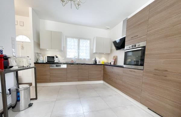 Saclay (91400) MAISON au VAL -QUARTIER CALME -PROCHE FORET - maison 140m2 utiles avec du POTENTIEL - DPE B - ETAT IMPECCABLE