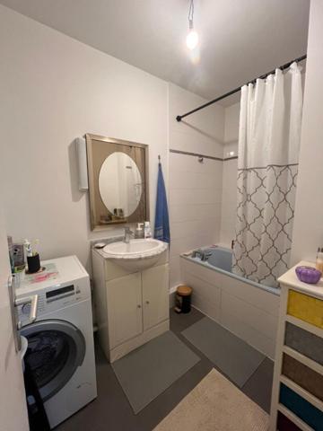 Appartement Neuilly Sur Marne 4 pièce(s) 66.47 m2