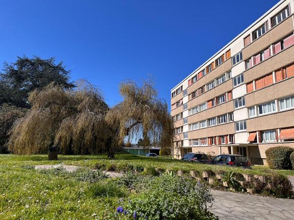 Appartement Neuilly Sur Marne 4 pièce(s) 66.47 m2