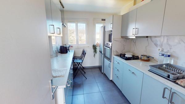 Appartement Neuilly Sur Marne 4 pièce(s) 66.47 m2