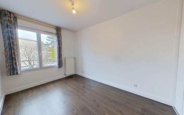 Appartement à vendre    4 pièces • 91 m2 Sainte-Foy-lès-Lyon