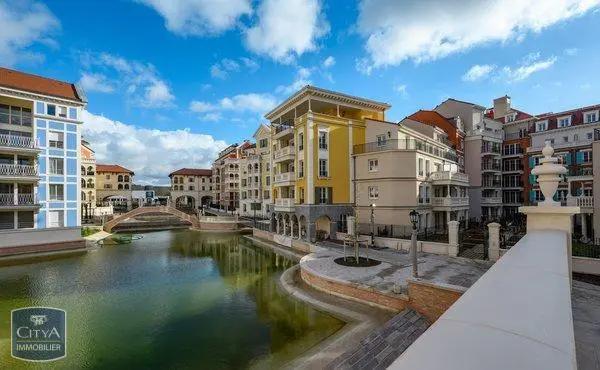 Appartement à louer 3 pièces 58.85m² Le Plessis-Robinson (92350)