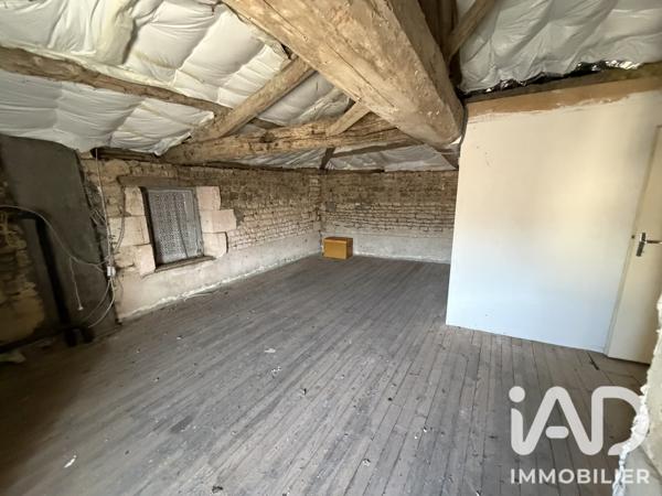 Maison à vendre 6 pièces 193 m² Genac-Bignac