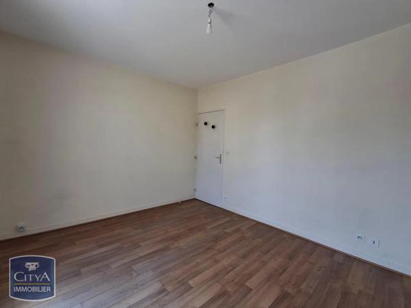 Appartement à louer 4 pièces 92.96m² Clermont-Ferrand (63000)