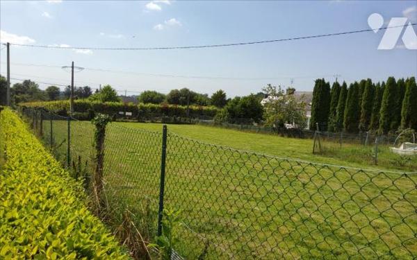 PLEVIN - TERRAIN A BATIR