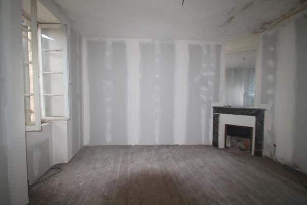 Dpt Lot et Garonne (47), à vendre proche de CASTELJALOUX maison P4 de 70 m² garage et jardin