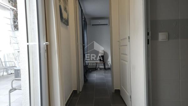 Canet Plage : Maison Canétoise double de plain pied à vendre avec parking et terrasse