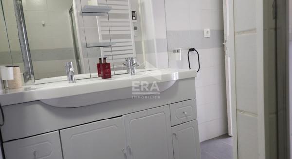 Canet Plage : Maison Canétoise double de plain pied à vendre avec parking et terrasse