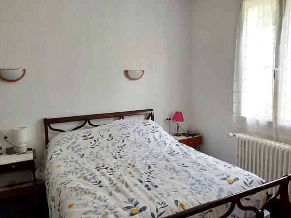 Maison  avec vie de plain pied. Rostrenen 7 pièce(s) 113 m2