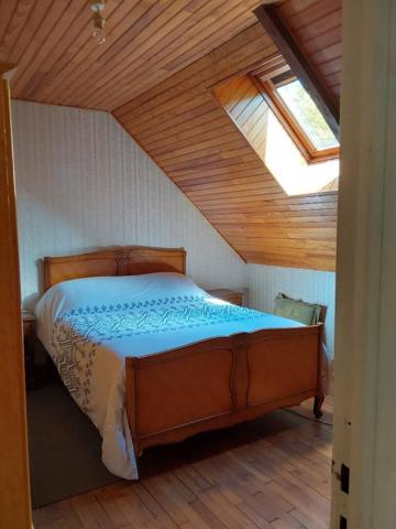 Maison  avec vie de plain pied. Rostrenen 7 pièce(s) 113 m2