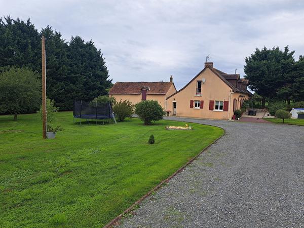 MAISON DE CHARME A LA CAMPAGNE - COURCELLES LA FORET