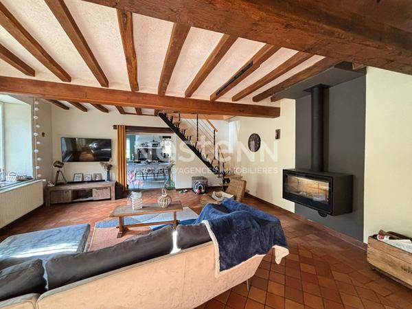 MAISON DE CHARME A LA CAMPAGNE - COURCELLES LA FORET