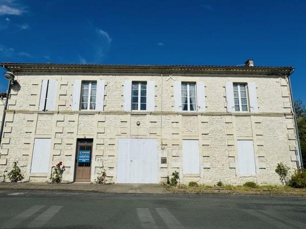 Authentique maison Charentaise à rénover