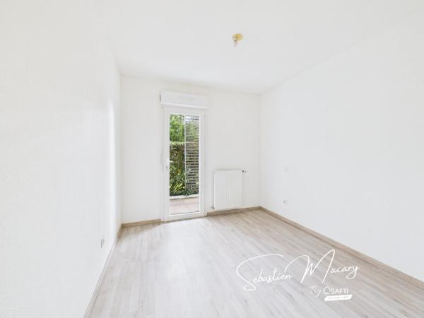 Appartement 3 pièces 68 m² avec terrasse et deux parkings