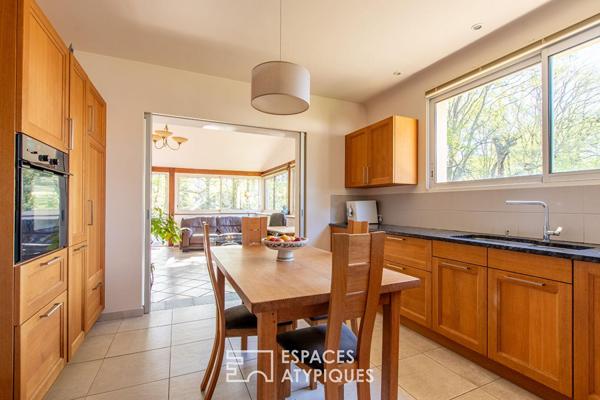 Une villa intemporelle dans un écrin végétal exceptionnel