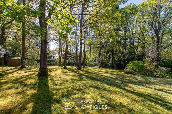 Une villa intemporelle dans un écrin végétal exceptionnel